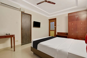 Amethyst Business Hotel by OYO Rooms