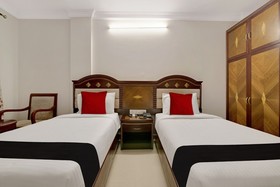 Amethyst Business Hotel by OYO Rooms
