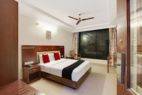 Amethyst Business Hotel by OYO Rooms