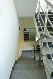 Ample Inn
