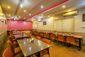 Anand Sagar Inn by OYO Rooms