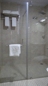 Arna Hotels