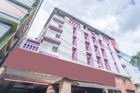 Aura Inn by OYO Rooms