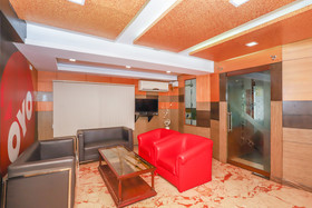 Aura Inn by OYO Rooms