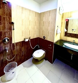 Blue Bliss Hotels By Pph Living Infantry Road