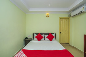 Bns Lodge By OYO Rooms