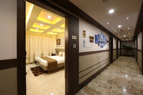 Capital O 19719 Aaccord Hotel