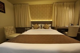 Capital O 19719 Aaccord Hotel