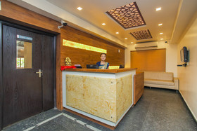 Hotel D'Brooks by OYO
