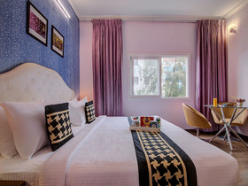 Chris Hotel Whitefield