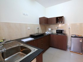 Crest Executive Suites