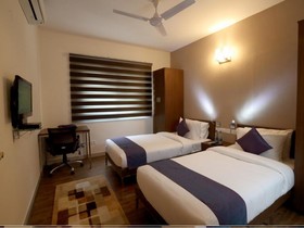 Crest Executive Suites