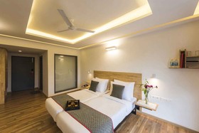 Dbr Suites