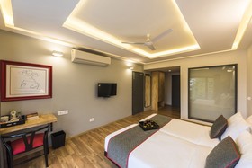 Dbr Suites