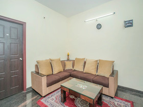 Delite Suites by OYO Rooms