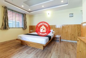 Dhanvitha Residency by OYO Rooms