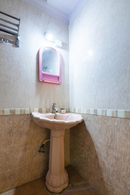 Elite Deluxe Rooms By OYO Rooms