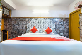 Elite Deluxe Rooms By OYO Rooms