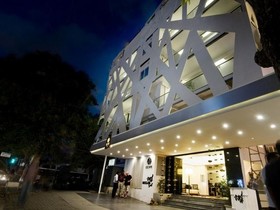 Escape Hotel & Spa