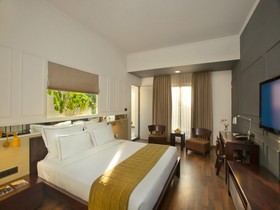 Escape Hotel & Spa