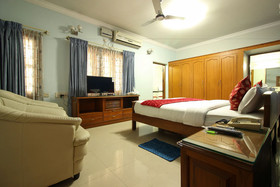 Eyrie Comforts BY OYO Rooms
