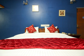 Eyrie Comforts BY OYO Rooms