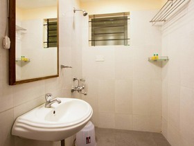 FabHotel Astra Electronic City