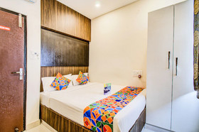 FabHotel Corporate Crown
