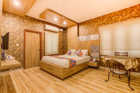 FabHotel Grand Savoury Suites