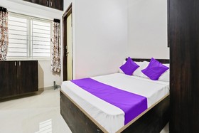 Falcon Tower by OYO Rooms