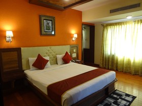 Golden Metro Hotel
