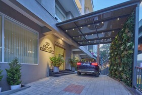 Grand Continent Hebbal A Sarovar Portico Affiliate Hotel