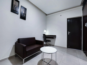 Grand Premier Suites By OYO Rooms
