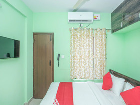 Green leaf International Comforts