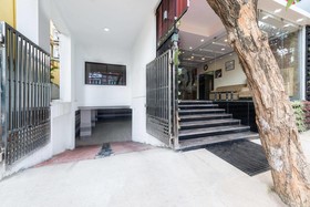 Greenwood Premier Suites