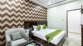 Greenwood Premier Suites