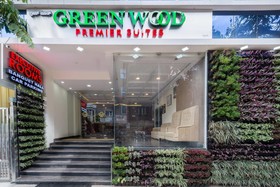 Greenwood Premier Suites