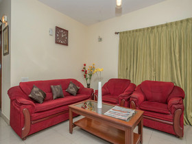 Hidden Nest 1 By OYO Rooms