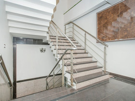 High Street by OYO Rooms