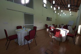 HM Suites & Studios