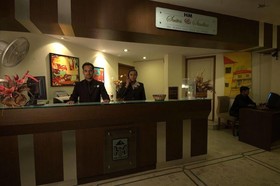 HM Suites & Studios