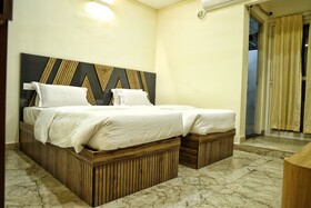 Hotel Aaryan Comforts