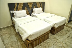 Hotel Aaryan Comforts