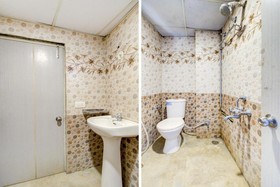 Hotel Abhimaani Inn by OYO Rooms