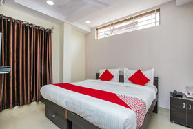 Hotel Amster Inn By OYO Rooms