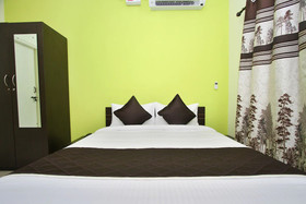 Hotel Ashberry By OYO Rooms