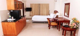 Hyde Park Aparthotel