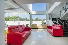 Hotel Cosmopolitan By OYO Rooms