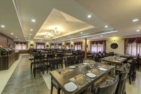 Hotel Crystal Castle