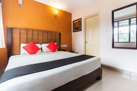 Hotel Crystal Castle by OYO Rooms